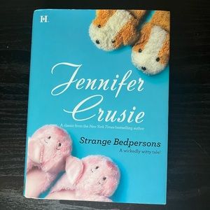 Strange Bedpersons by Jennifer Crusie